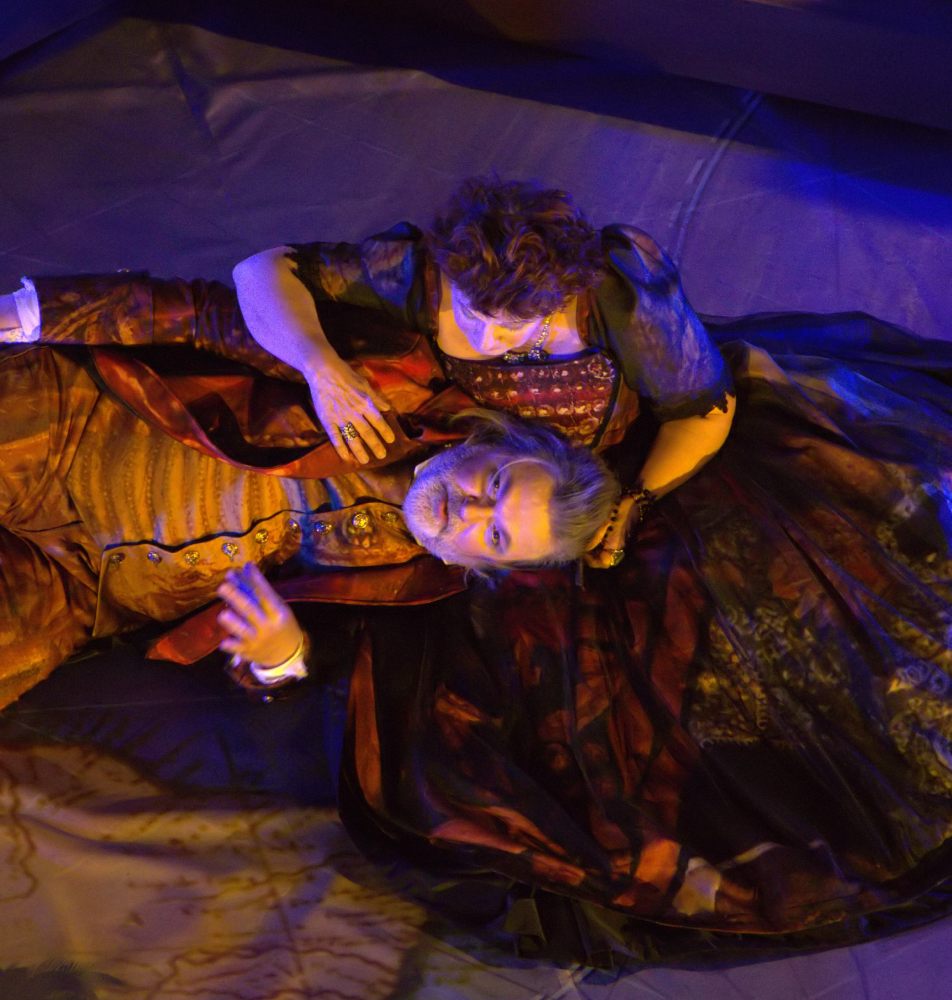 O Filho da Rainha e a Mãe do Rei