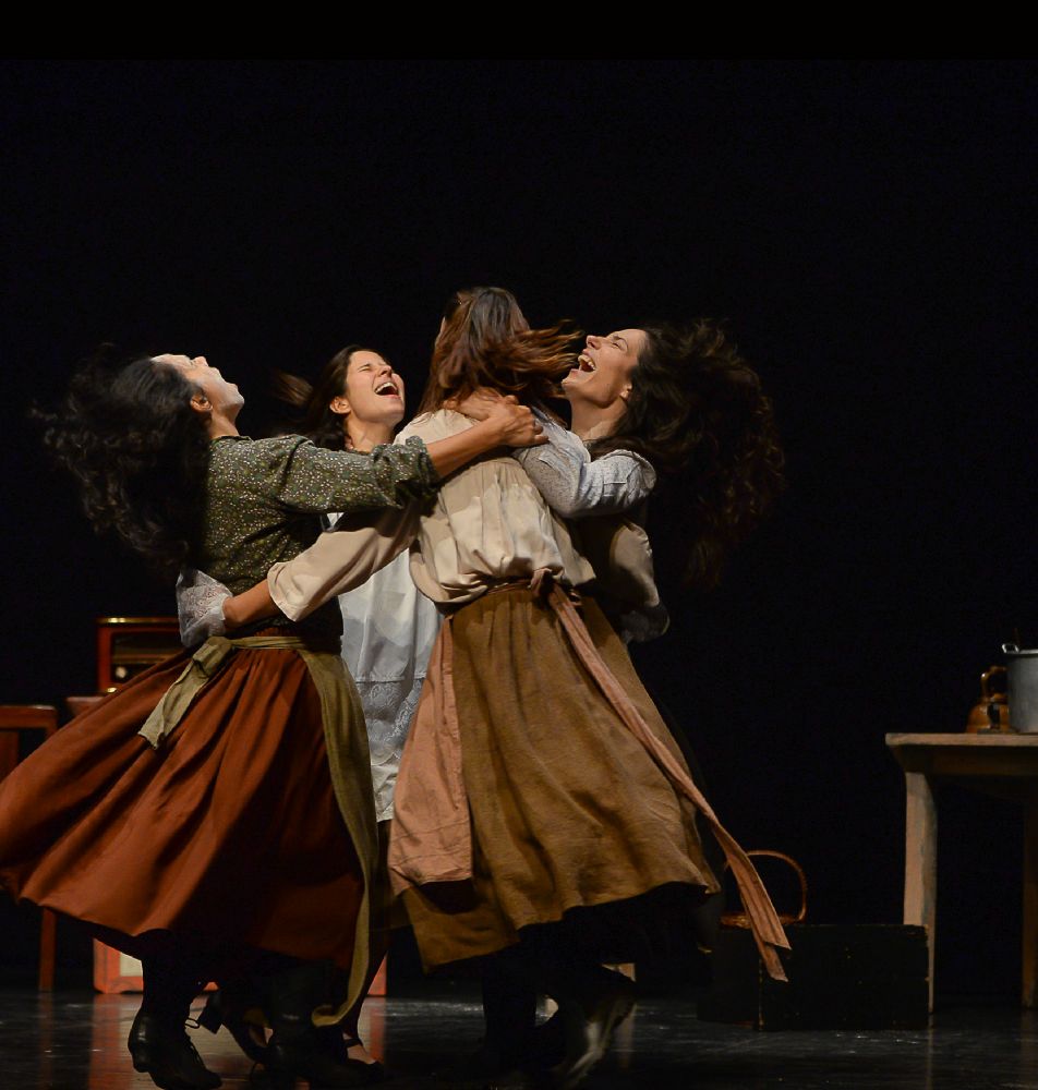 Danças a um Deus Pagão